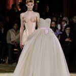 Viktor & Rolf. SS 2023. Vestidos surrealistas | victor_rolf vestidos_surrealistas roomdiseno10