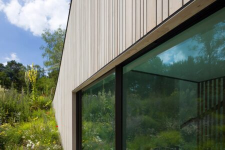 Casa enterrada en Eindhoven. WillemsenU | willemsenu14