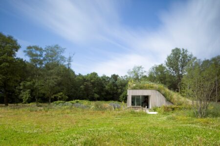 Casa enterrada en Eindhoven. WillemsenU | willemsenu2