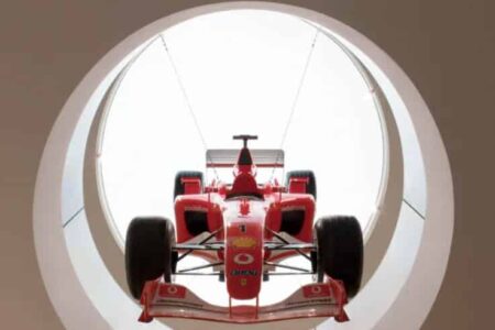 Flag Store de Ferrari. Sybarite. Milan Design Week | flag_store_ferrari sybarite roomdiseno2