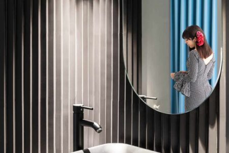 13-bathroom-close-up-65b83b98-3