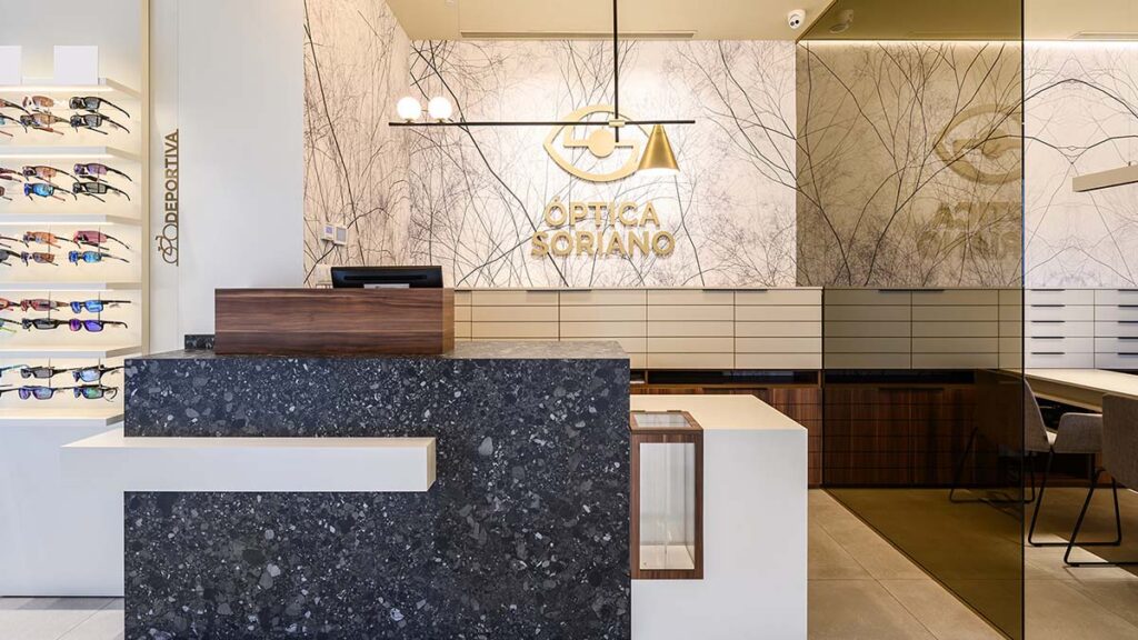 ÓPTICA SORIANO - INTERIORISMO EN MADRID