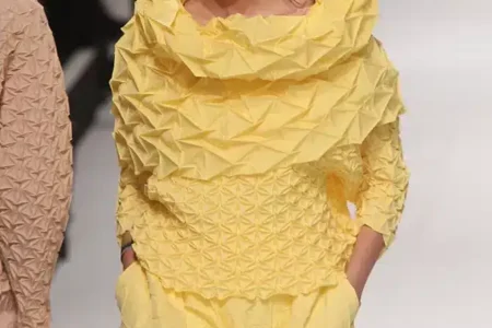 Issey Miyake. Diseñador japonés | 16600370554608