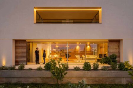 House in Ílhavo. Casa urbana rodeada de campos de cultivo | 20210130 m2senos arquitectos casa em ilhavo 104 dc595362