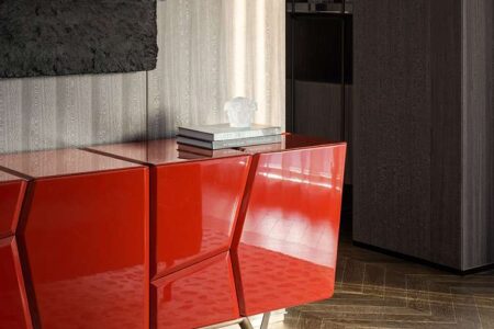 3F-02-A-detail-of-the-master-suite