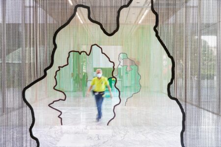Incomplete infinitude. Vista instalación You and I don't live on the same planet. Taipei Biennial 2020. Daniel Steegmann Mangrané