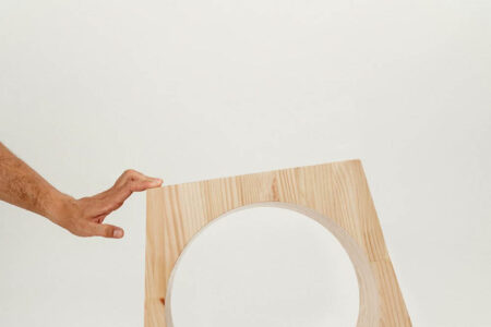 Bou Rocking Stool. Flic Studio. Seleccionado Premios ROOM. Categoría: Premio Futuro