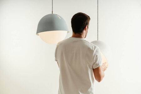 Cap Orientable Lamp. Flic Studio. Seleccionado Premios ROOM. Categoría: Premio Futuro