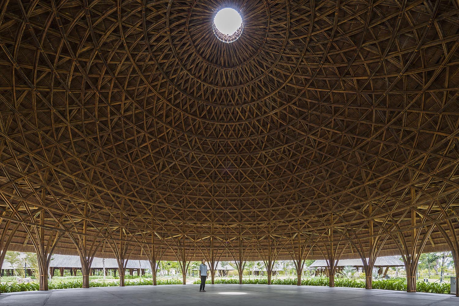 Diamond Island Community Hall. Võ Trọng Nghĩa Architects. Arquitectura sostenible