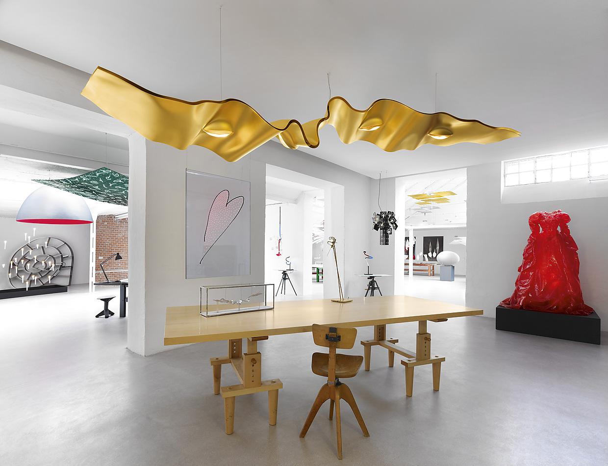 Golden Ribbon. Ingo Maurer