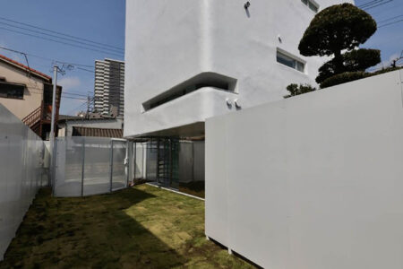 Torus House. N Maeda Atelier