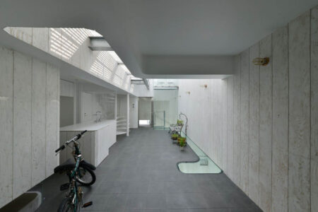 Torus House. N Maeda Atelier