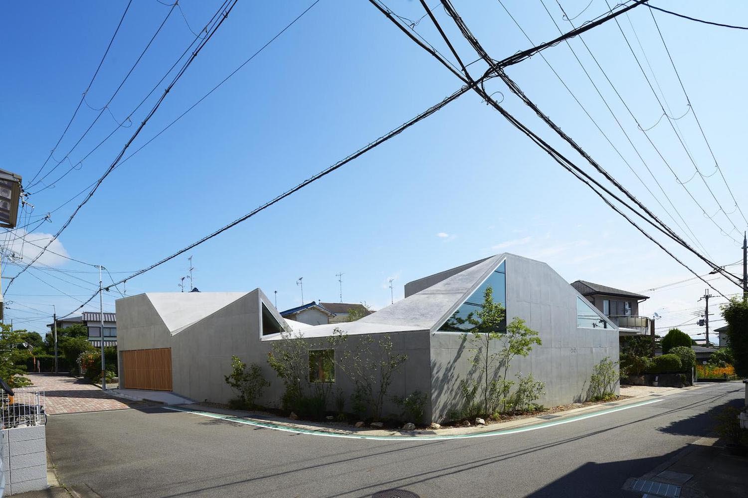 brutalismo, Tomohiro Hata