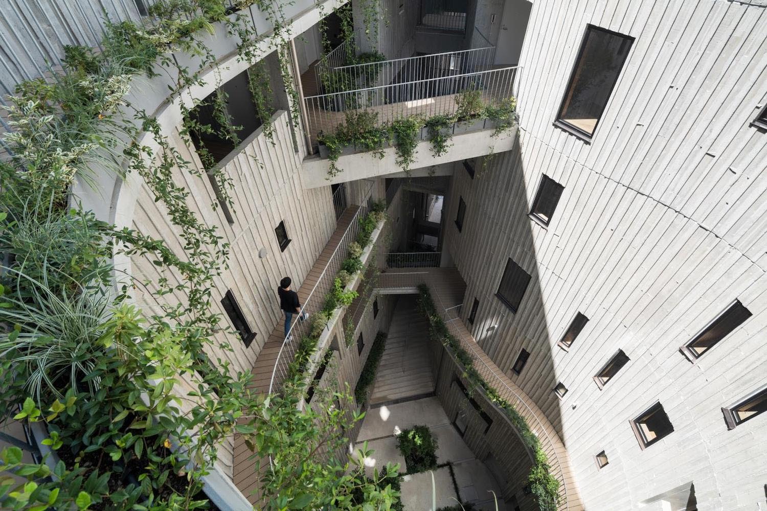 brutalismo, Tejincho Place, apartamentos, Hiroyuki Ito Architects