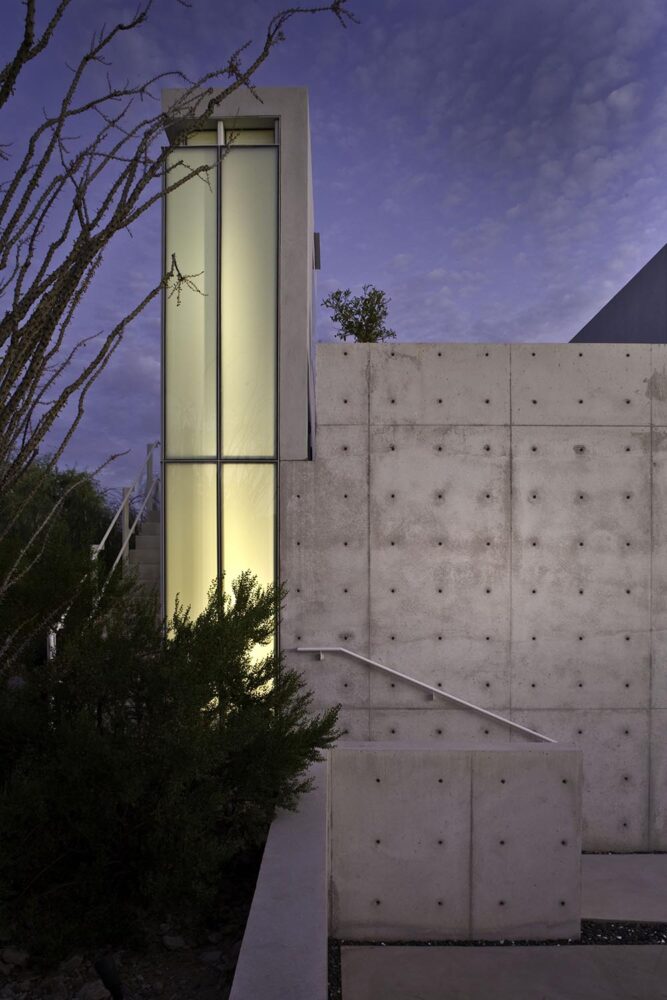 Desert City House. Phoenix, Arizona. Marwan Al Sayed Architects