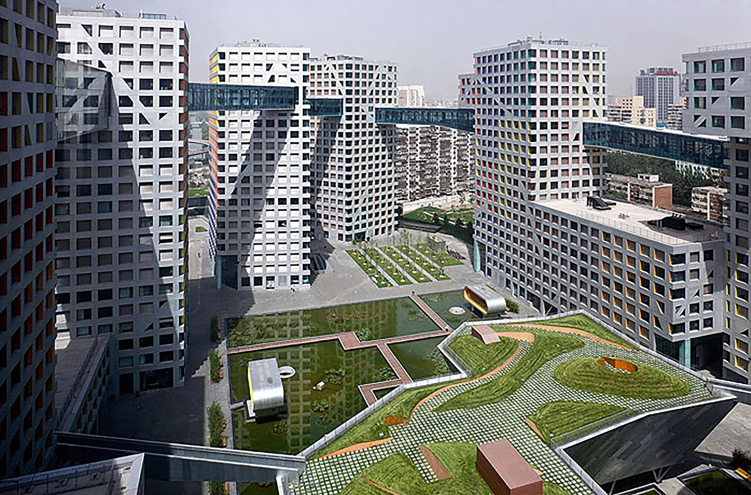 Linked Hybrid. Steven Holl Architects