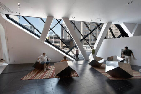 Royal Ontario. Daniel Libeskind. Toronto