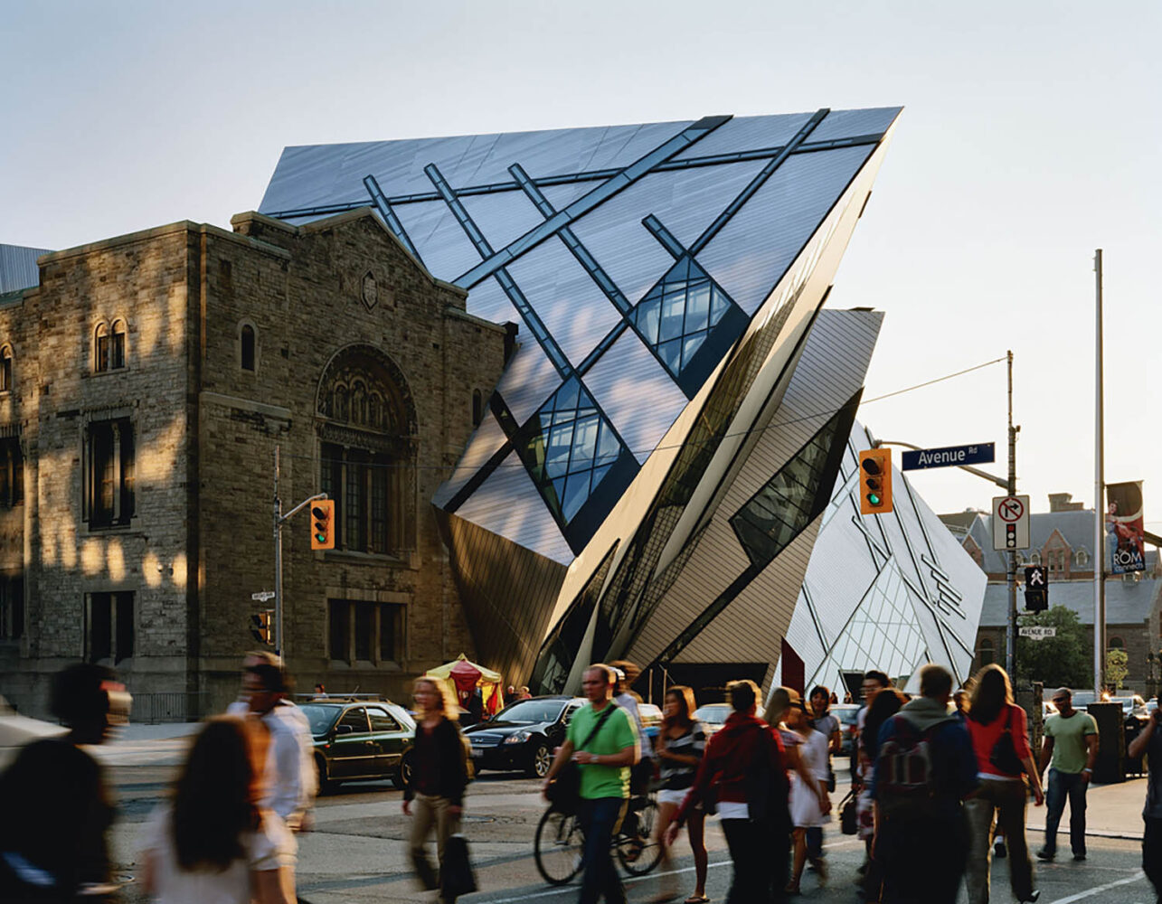 Royal Ontario. Daniel Libeskind. Toronto