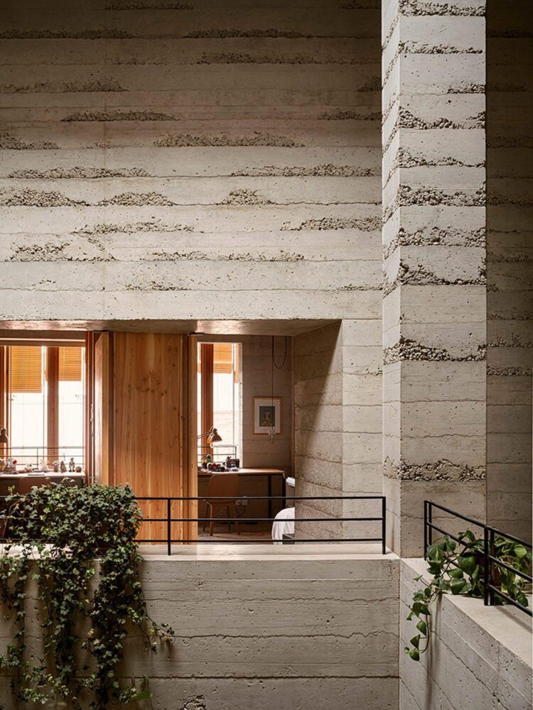 Casa 1736, H Arquitectes, Barcelona