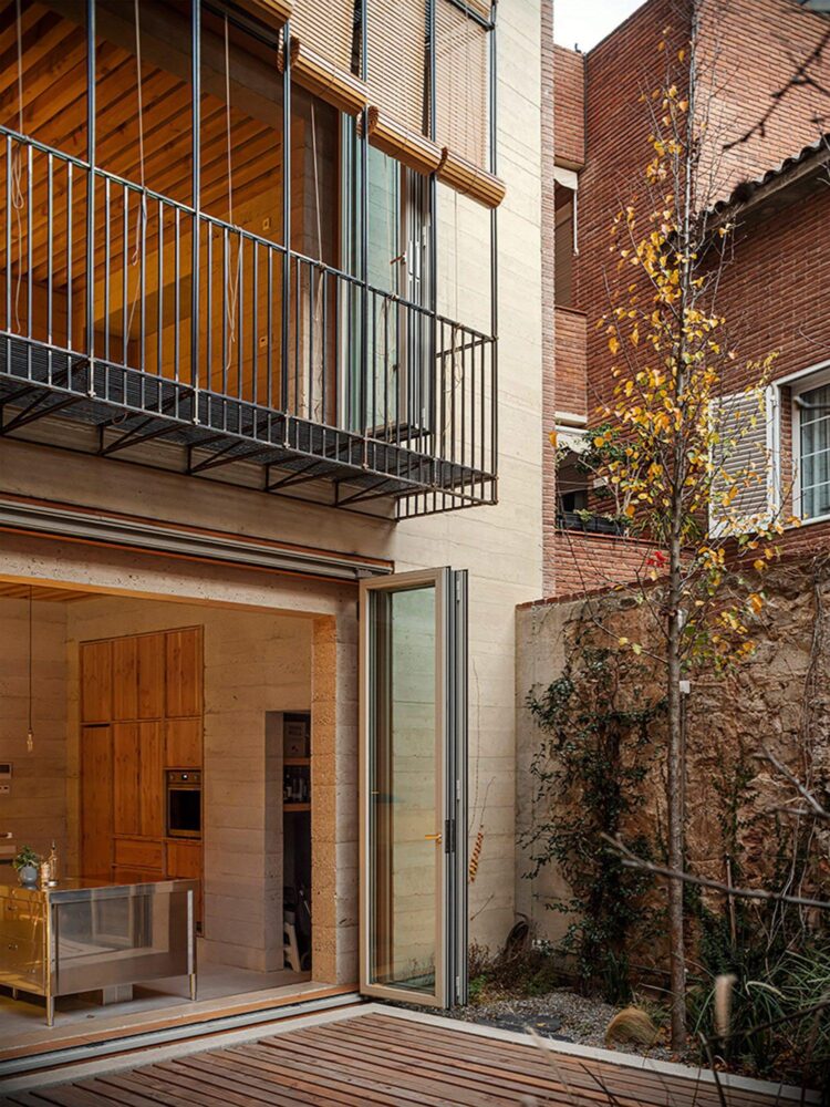 Casa 1736, H Arquitectes, Barcelona