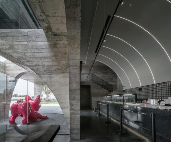 pastelería, Tailandia, catedral de hormigón, TOUCH architect