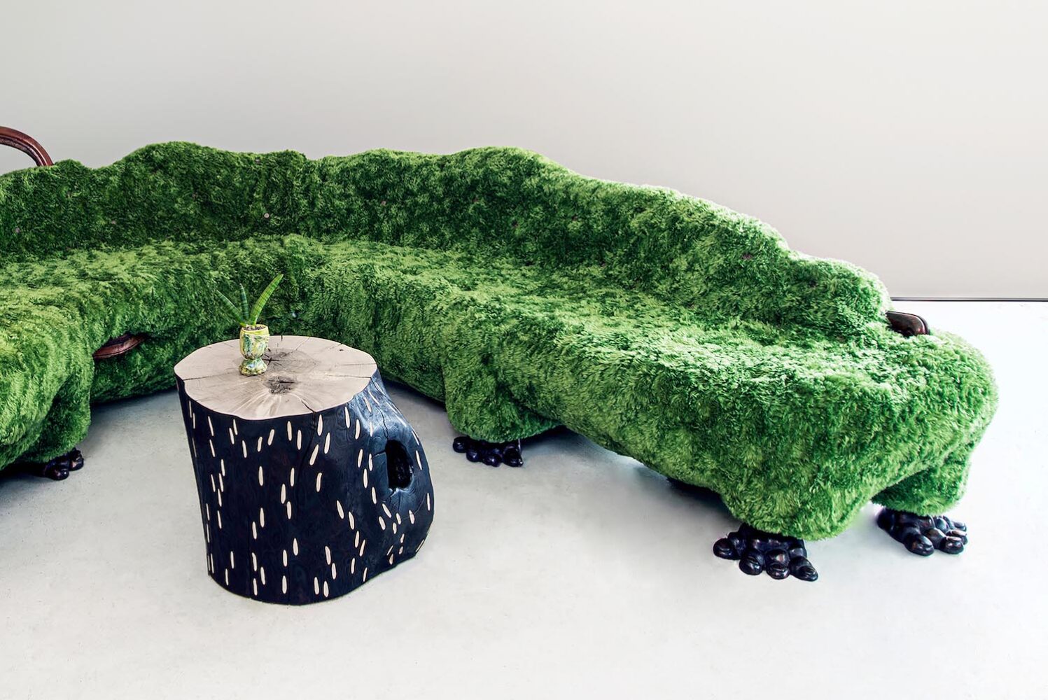 Monster Sofá. Charlotte Kingsnorth