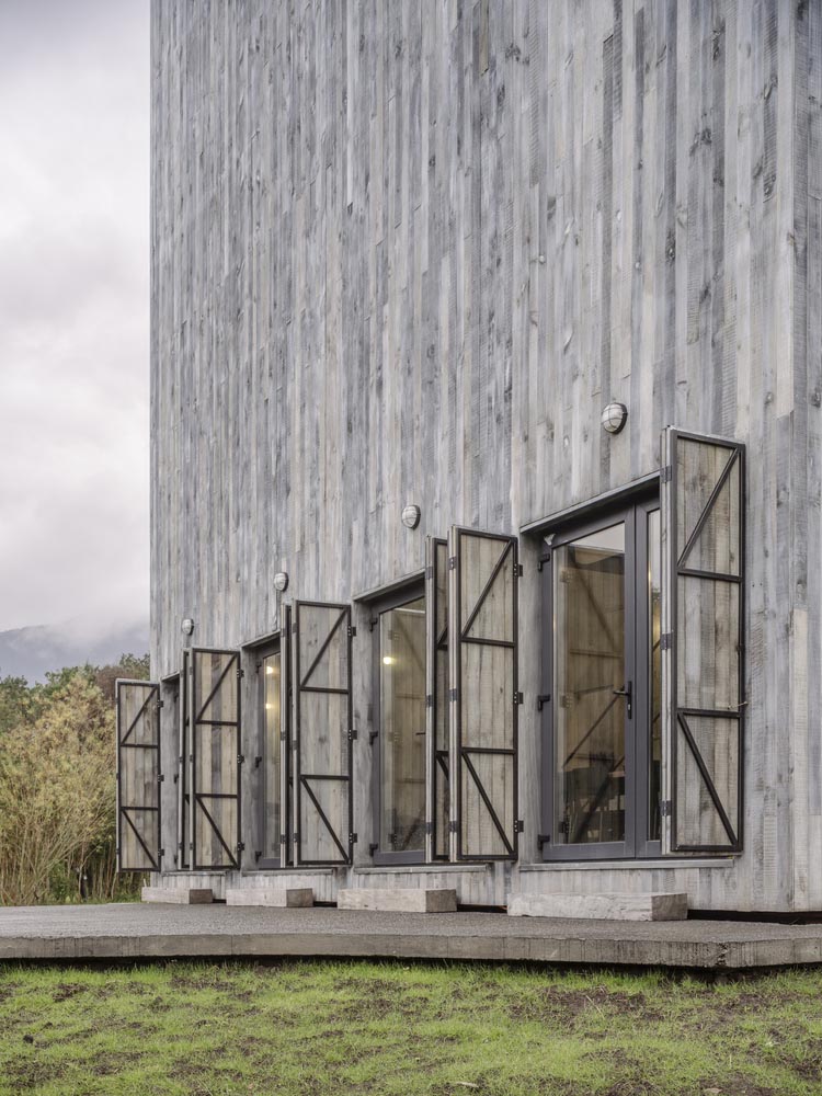 Casa de madera Humo House. Iván Bravo Arquitectos