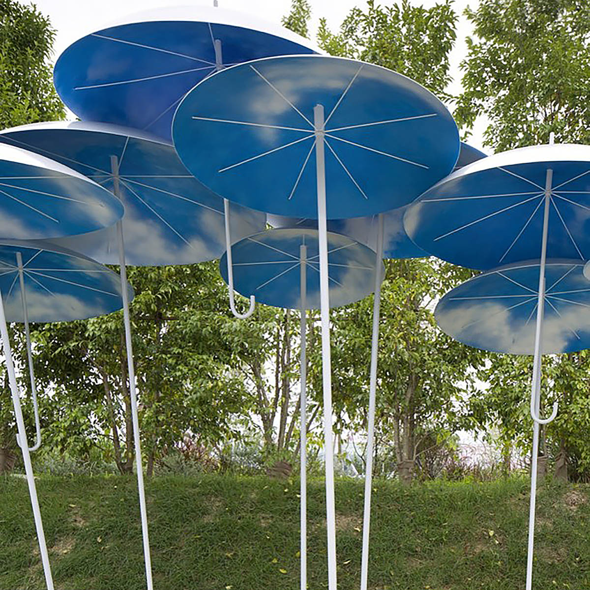 Bus Stop. Suppose Design Office