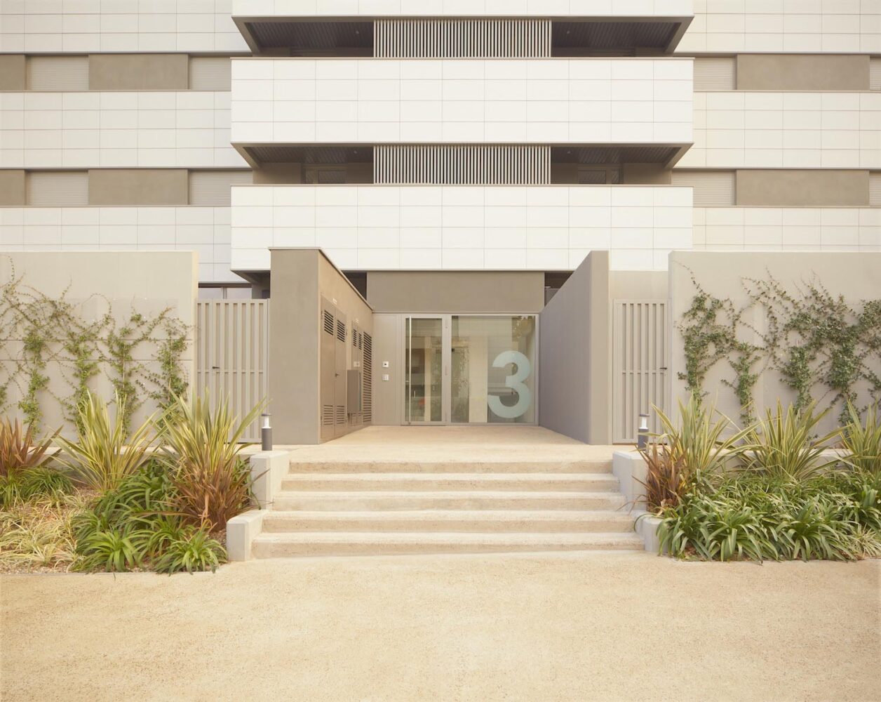 Gardea Residencial. Faveker. Zaragoza. Cerámica sostenible