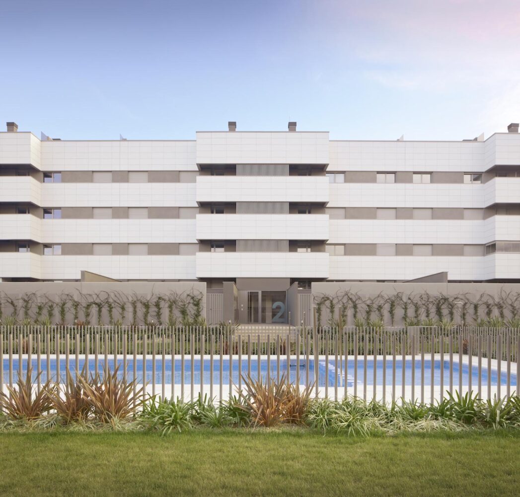 Gardea Residencial. Faveker. Zaragoza. Cerámica sostenible