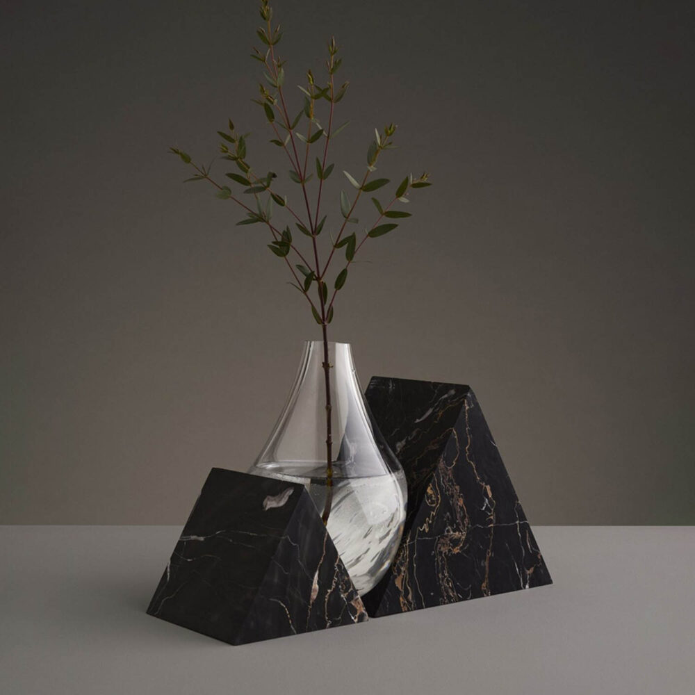 Indefinite Vases. Studio E.O.