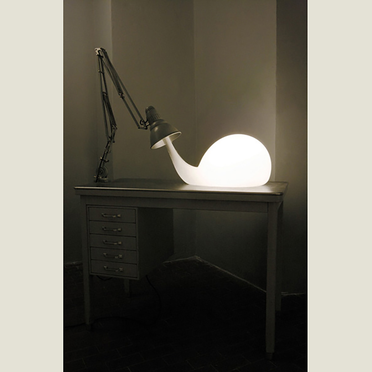 Light Bulbs. Pieke Bergman