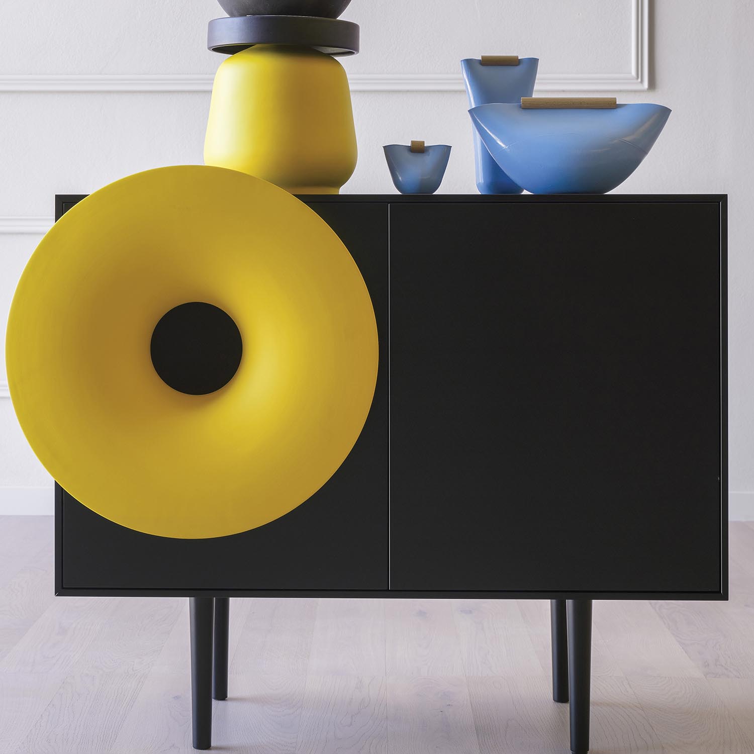 Caruso. Paolo Capello. Miniforms
