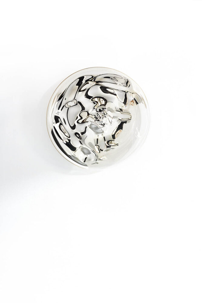 Näkki Mirror. Sanna Völer. Il·lacions. Foto: Josep Vila Capdevila. Galerías de diseño