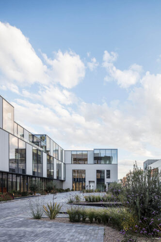 Ancora 40. BGY Architects