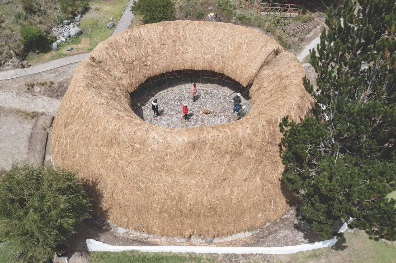 centro de artesanía, laguna del Quilotoa