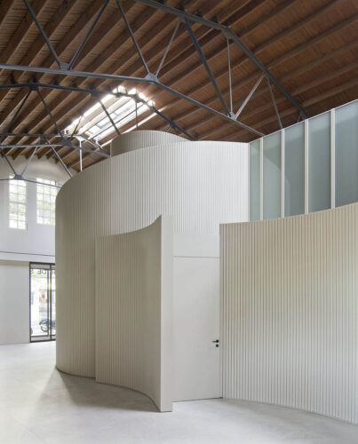 Tanatorio en Barcelona. MIRAG. Arquitectura española