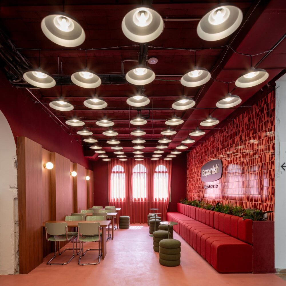 Expanish, Casa Degli Italiani, edificio renacentista, El Departamento, Barcelona