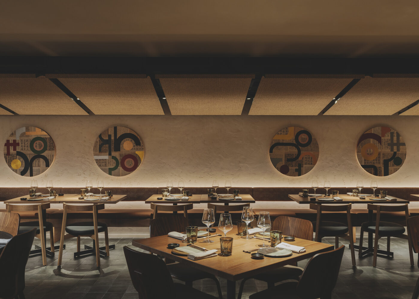 Nomo Eixample, Trenchs Studio, Japón