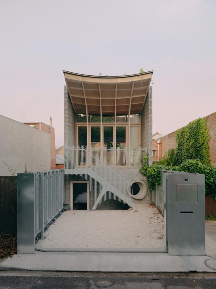 escalera de madera, arquitectura orgánica, Glenn Murcutt, Melbourne