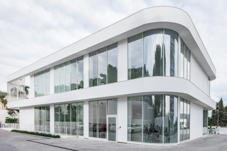 Aldimesa HQ. Martínez Amores Arquitectos. Porcelanosa