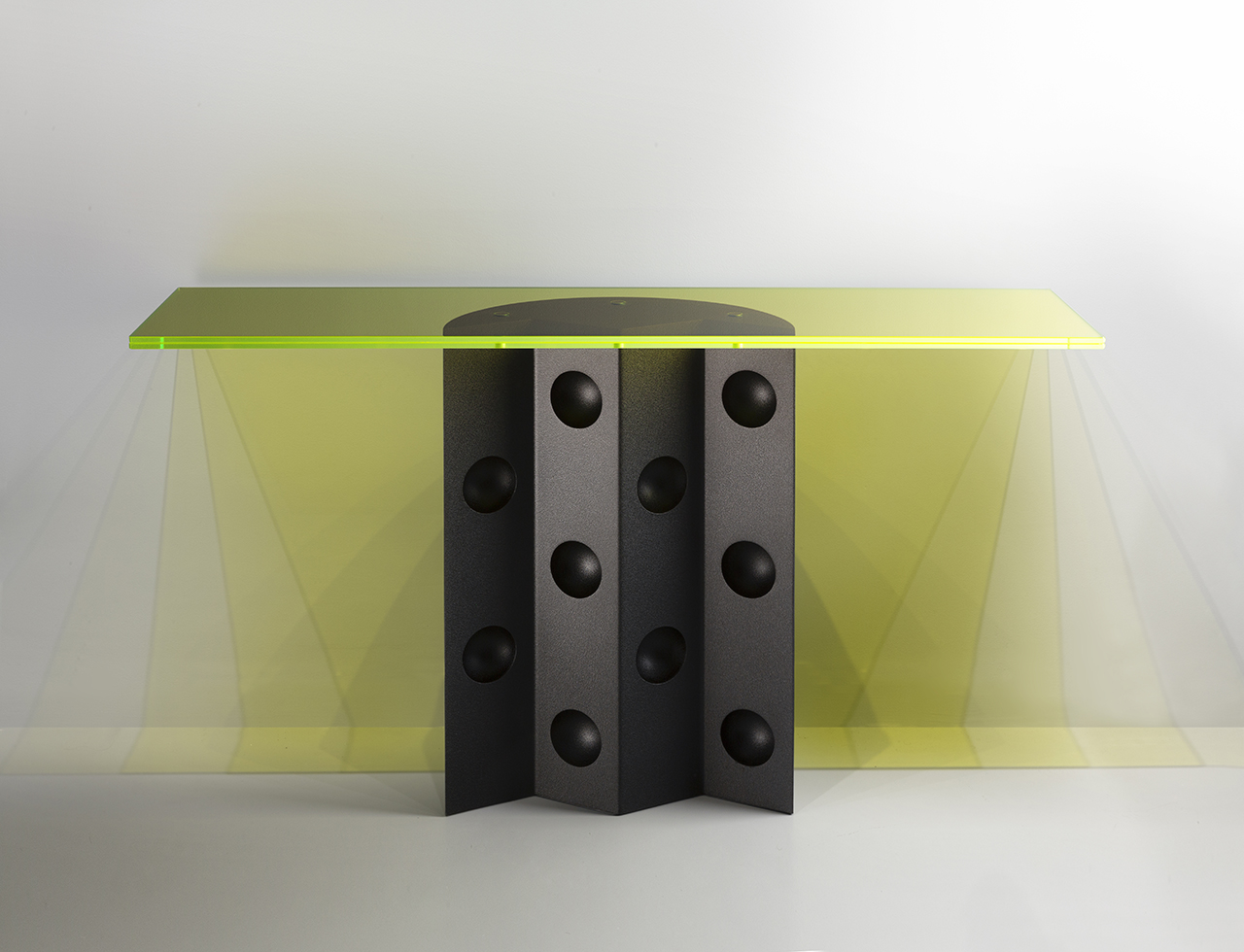 diseño industrial, forma cóncava, Victoria Wilmotte