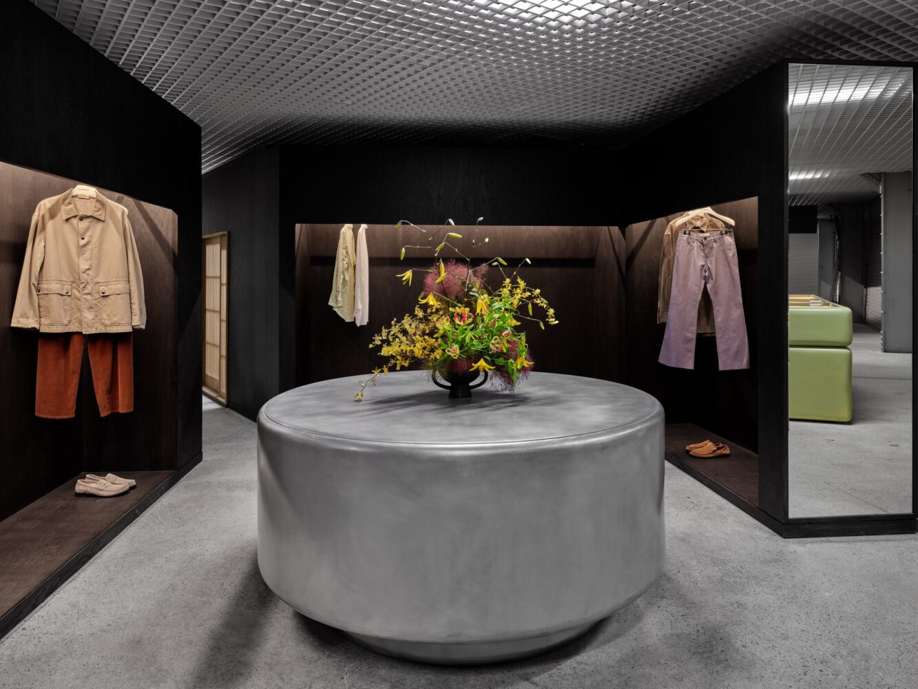 tienda de ropa, deconstructivismo, 22RE