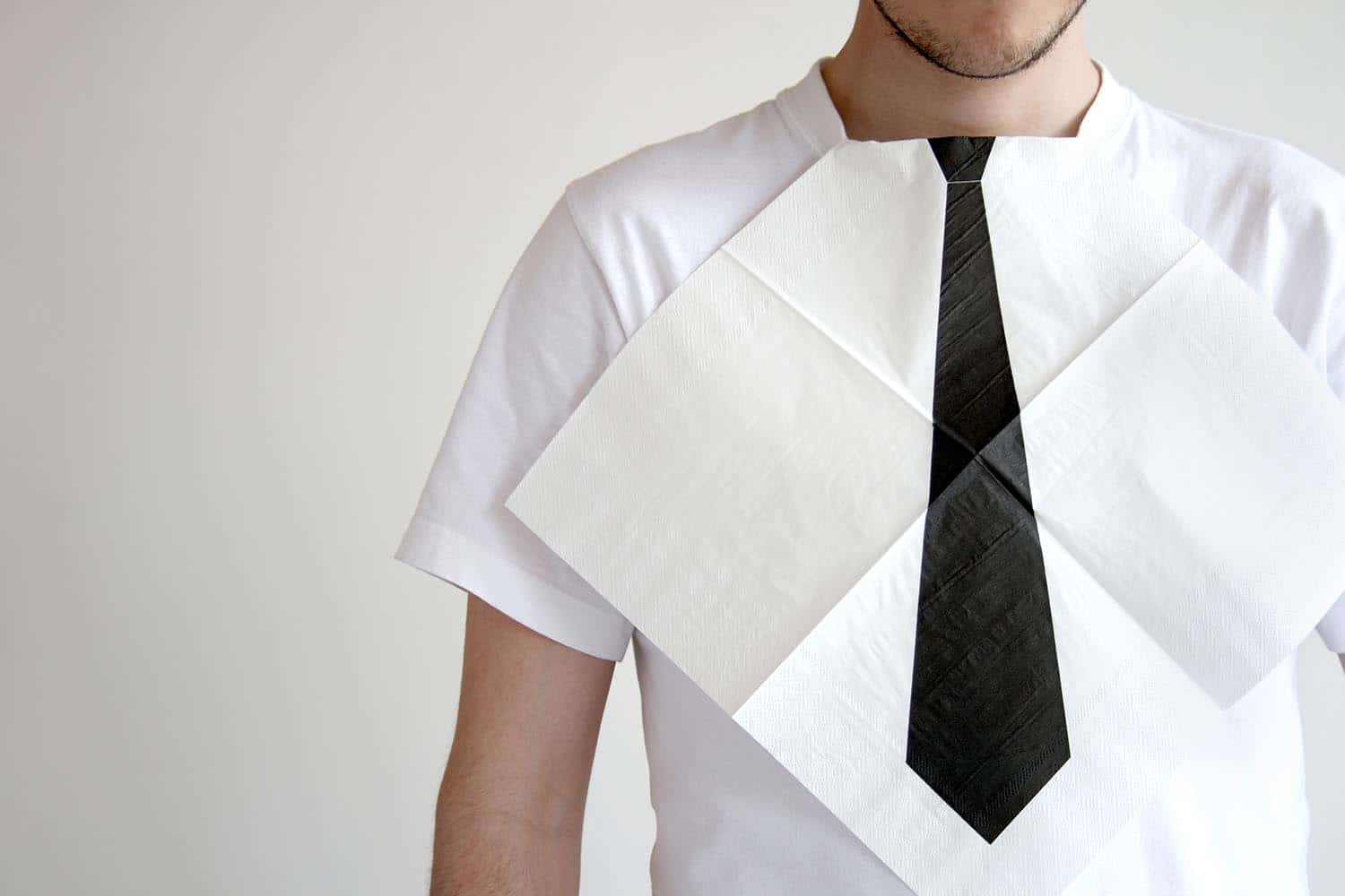 Dress for Dinner. Héctor Serrano. NPW