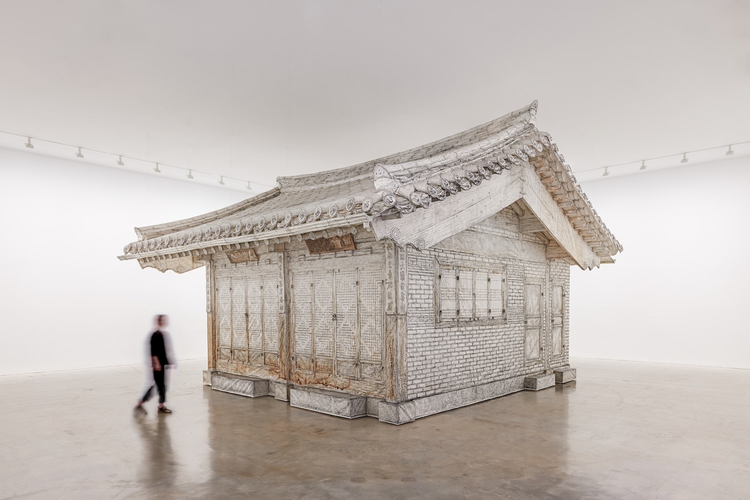 Tate Modern, Do Ho Suh