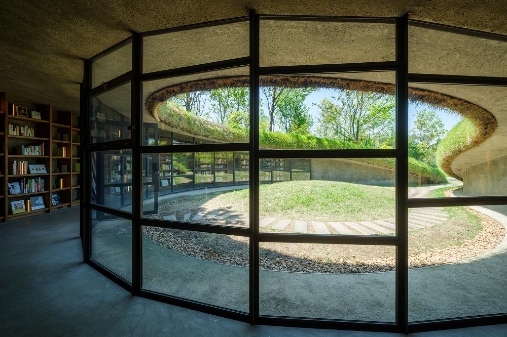 biblioteca, Hiroshi Nakamura & NAP, arquitectura enterrada