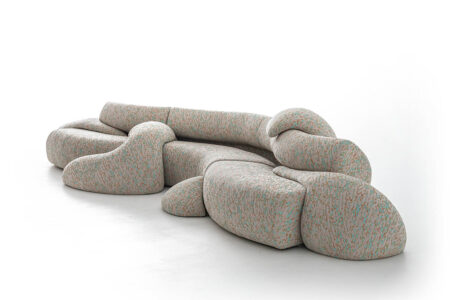 Gruuvelot. Patricia Urquiola. Moroso. Foto: © Studio Eye Milan Design Week 2025