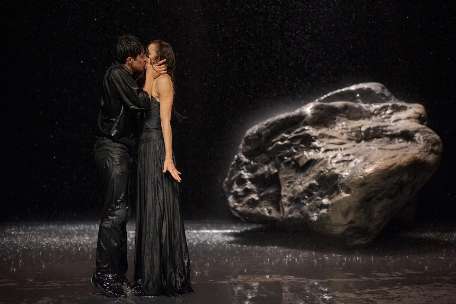 Pina Bausch, Tanztheater Wuppertal, Vollmond