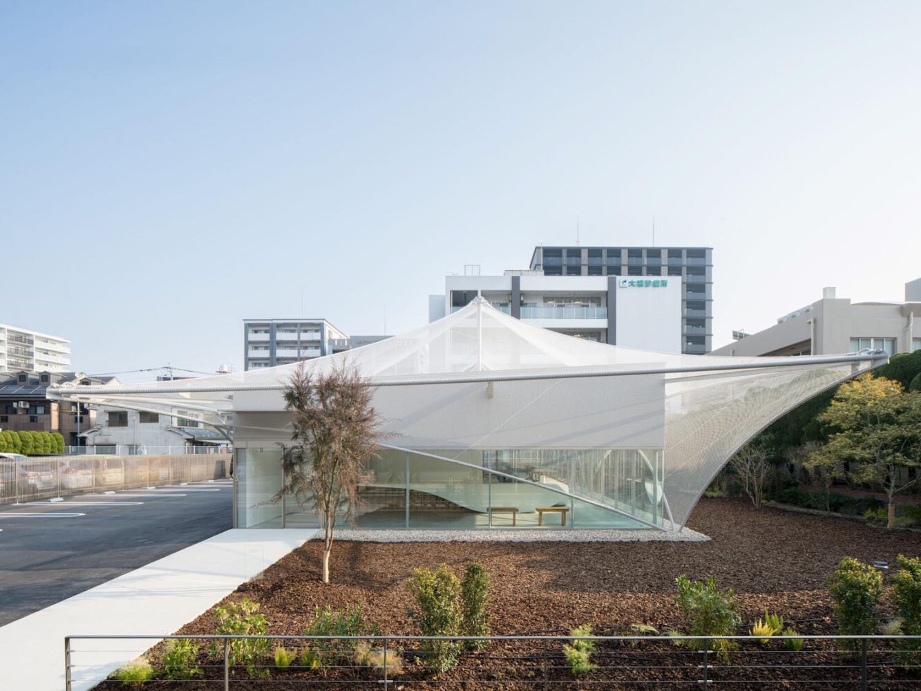 cafetería, Kengo Kuma, arquitectura flotante