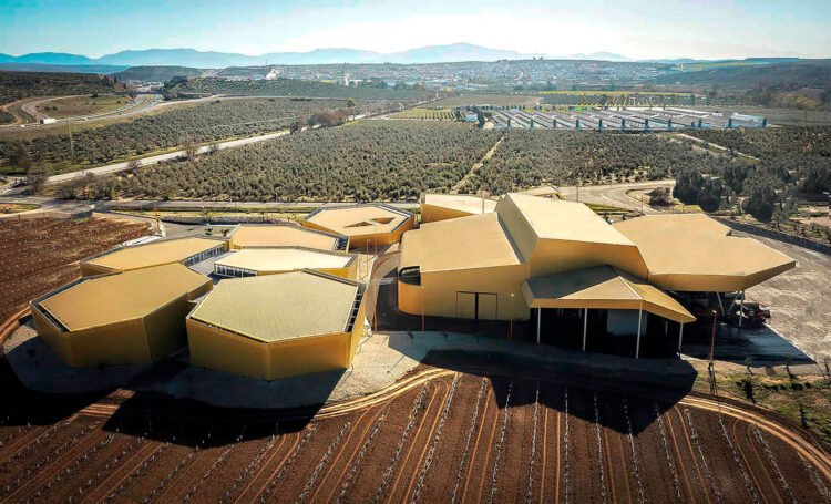 Almazara Acesur en Jabalquinto. Mollinedo Arquitectura. Nominación Premio Proyecto de Arquitectura. Premios ROOM 2025
